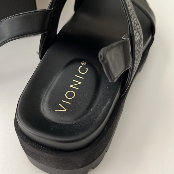 Vionic black sandals, brand new, never been worn. - Picture 7 of 8